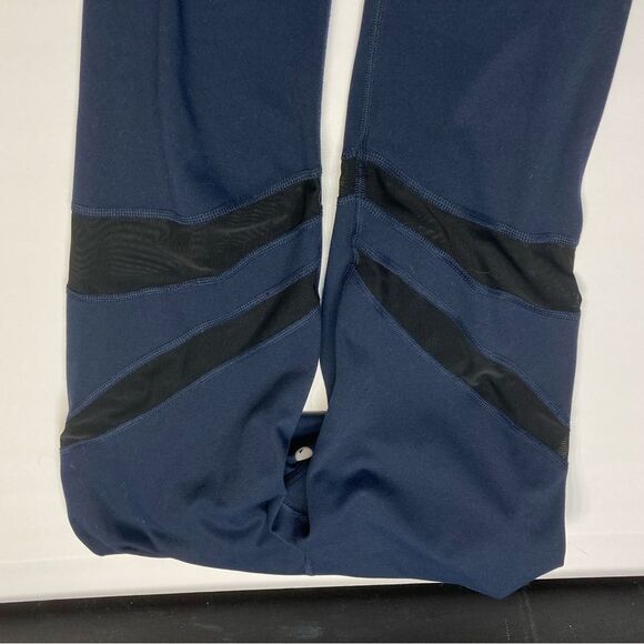 Yogalicious Leggings Navy Blue With Black Mesh Cutout Panels Size Medium - Picture 5 of 11